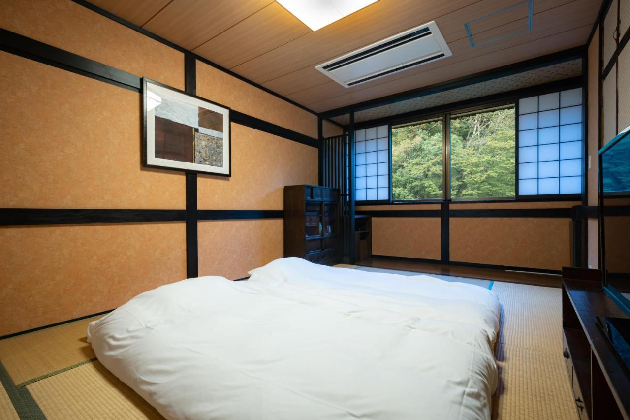 Onsen Guest House Tsutaya Hakone Kültér fotó
