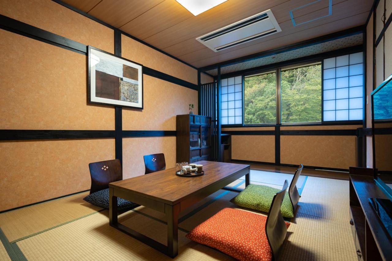 Onsen Guest House Tsutaya Hakone Kültér fotó